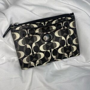 Coach Monogram Black and Cream Wristlet